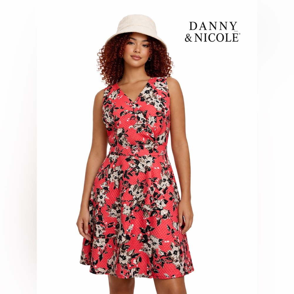 Danny and Nicole Floral Fit Flare Dress 10P Coral Pink Sleeveless  date night